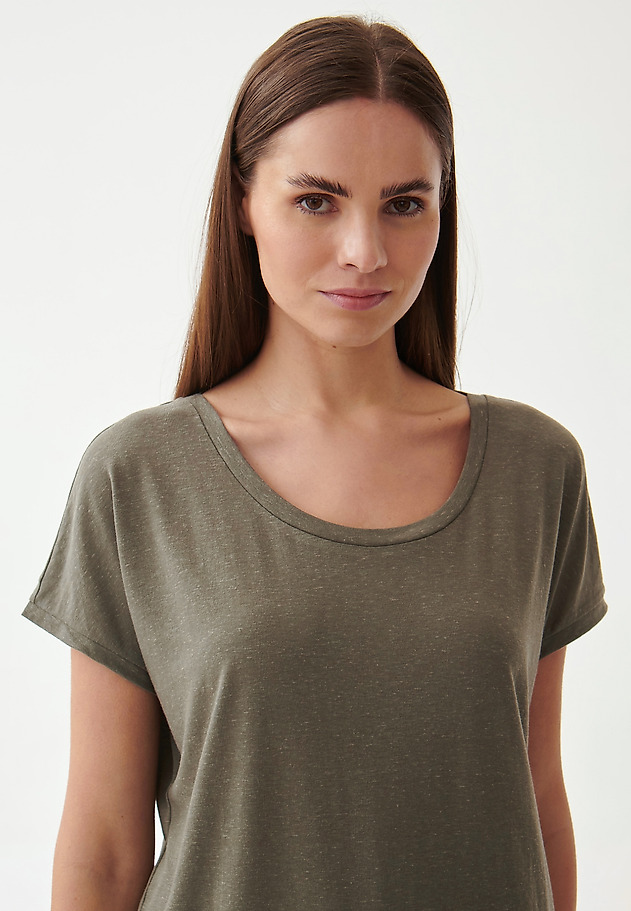 BLUZKA DAMSKA DZIANINOWA Z KRÓTKIM RĘKAWEM DAVIJA BLUZKA DAMSKA DZIANINOWA Z KRÓTKIM RĘKAWEM DAVIJA KHAKI 1