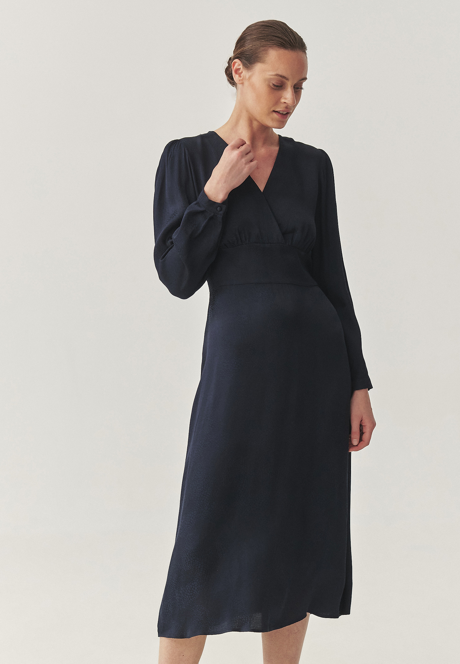 VISCOSE MIDI DRESS - TELIA 1 VISCOSE MIDI DRESS - TELIA 1 NAVY BLUE 114865