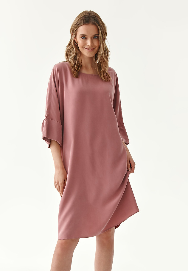 LOOSE-FITTING LADIES' DRESS TOKO LOOSE-FITTING LADIES' DRESS TOKO RÓŻOWY 1