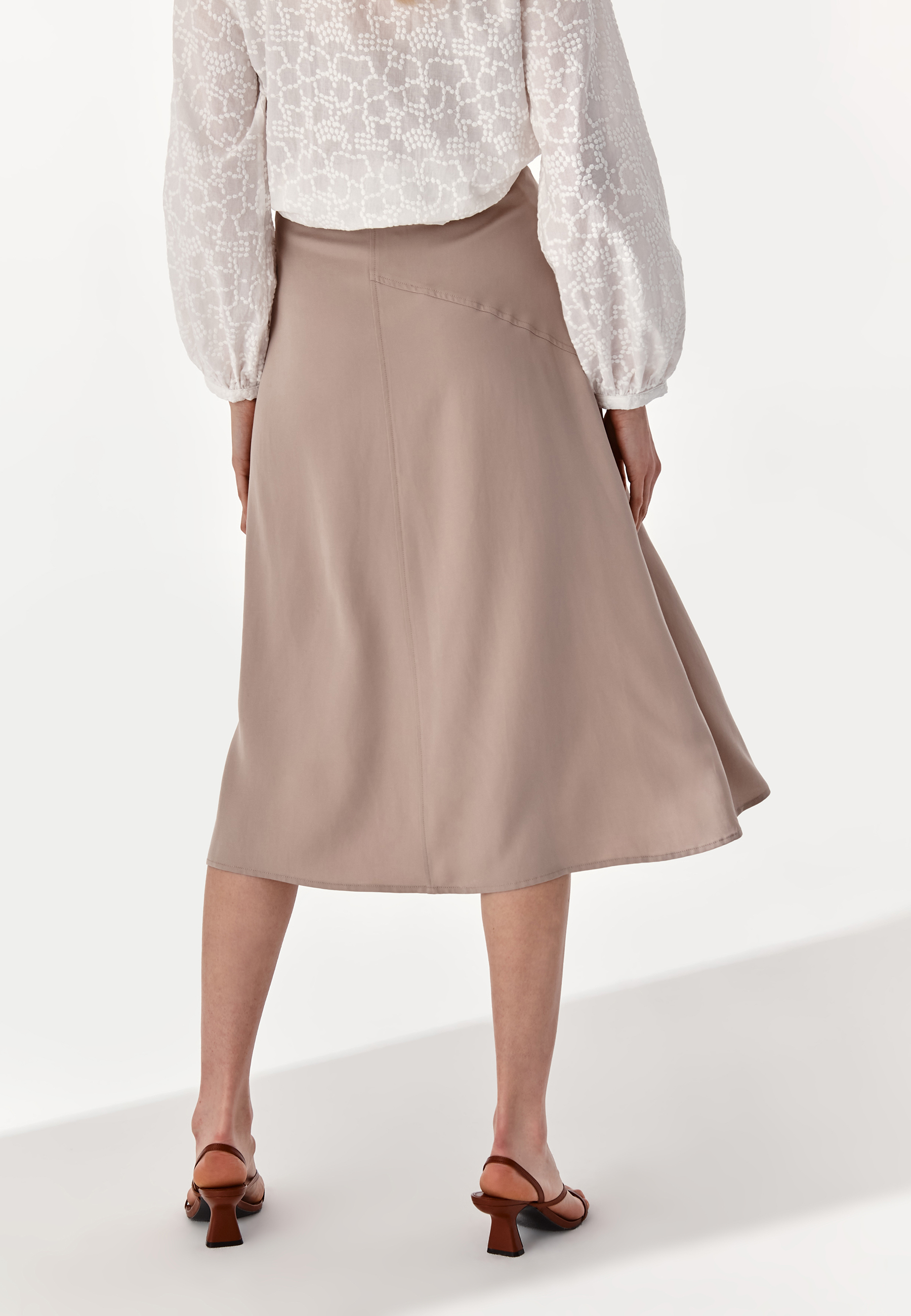 SPÓDNICZKA MIDI BRESKO BEŻOWY 2