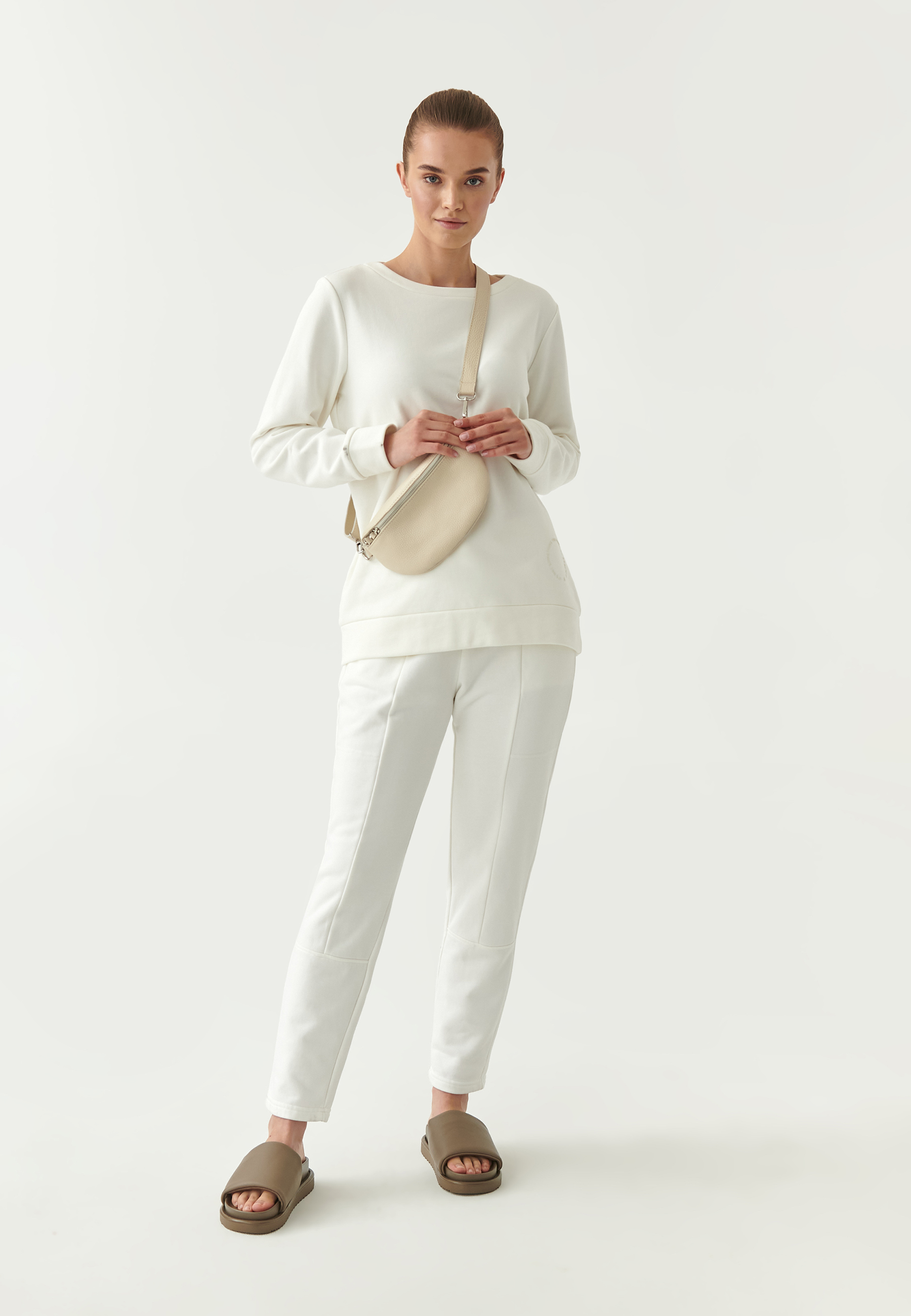 PROSTA BLUZA DAMSKA RIKAMI