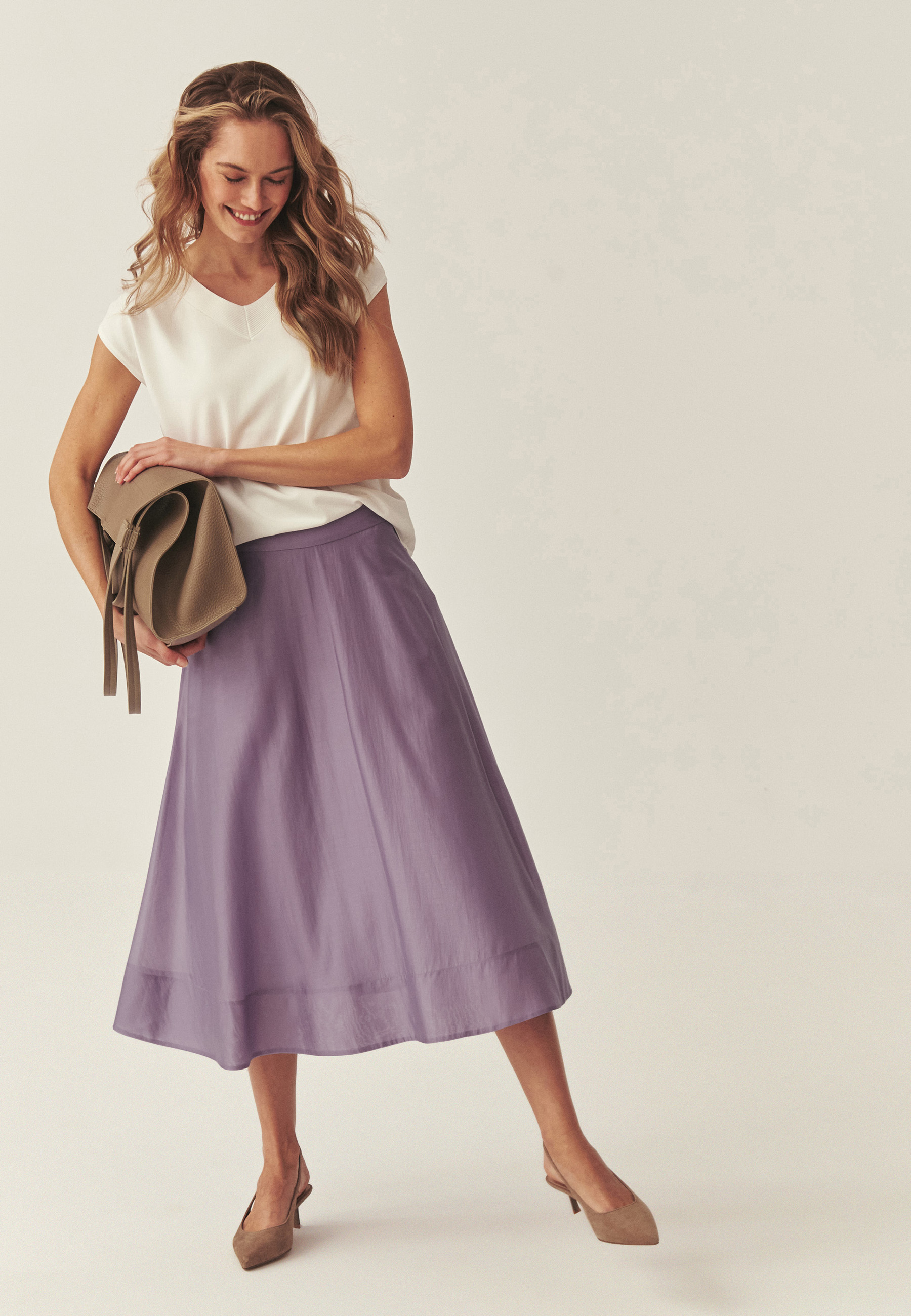 ROZKLOSZOWANA SPÓDNICA Z LYOCELLEM LENZING™ - BENRE FIOLETOWY 2