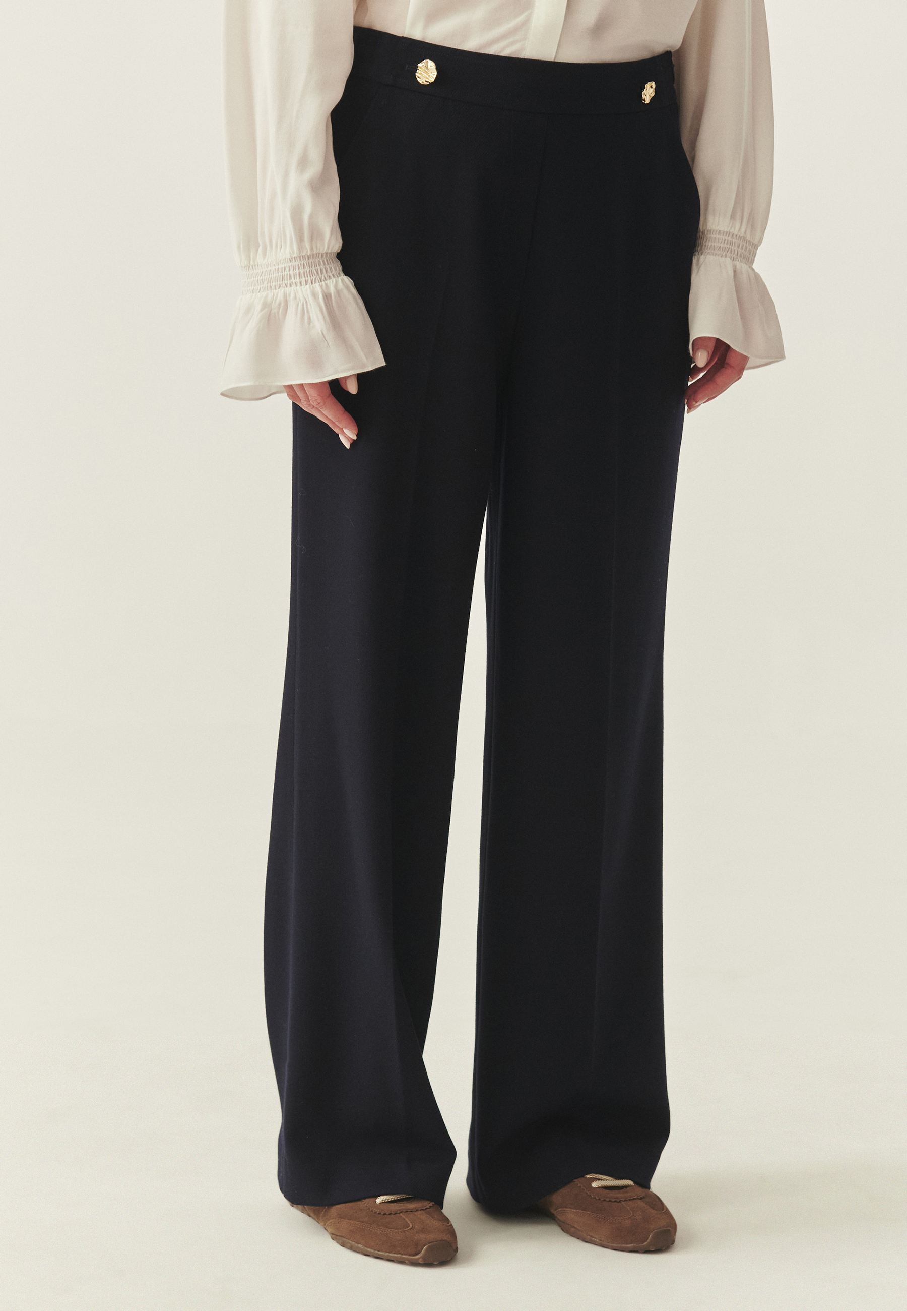 SZEROKIE SPODNIE Z KANTEM - LEMKI GRANATOWY 2