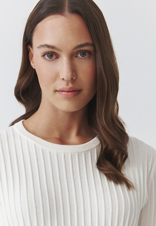 STYLISH LADIES' BLOUSE IN RIBBED YARN — BAZO STYLISH LADIES' BLOUSE IN RIBBED YARN — BAZO ECRU 4