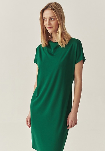 DZIANINOWA SUKIENKA Z DEKOLTEM TYPU „WODA” - ZORIMAX DZIANINOWA SUKIENKA Z DEKOLTEM TYPU „WODA” - ZORIMAX