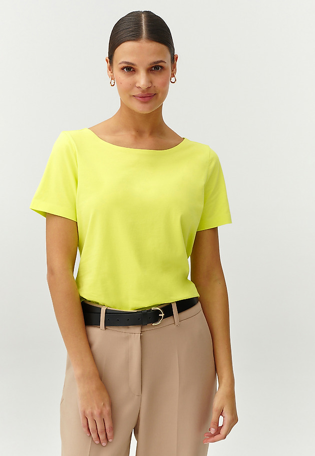 BLUZĂ CLASICĂ DE DAMĂ, DIN TRICOT CU MÂNECĂ SCURTĂ - MIKAJA 1 BLUZĂ CLASICĂ DE DAMĂ, DIN TRICOT CU MÂNECĂ SCURTĂ - MIKAJA 1 VERDE 1