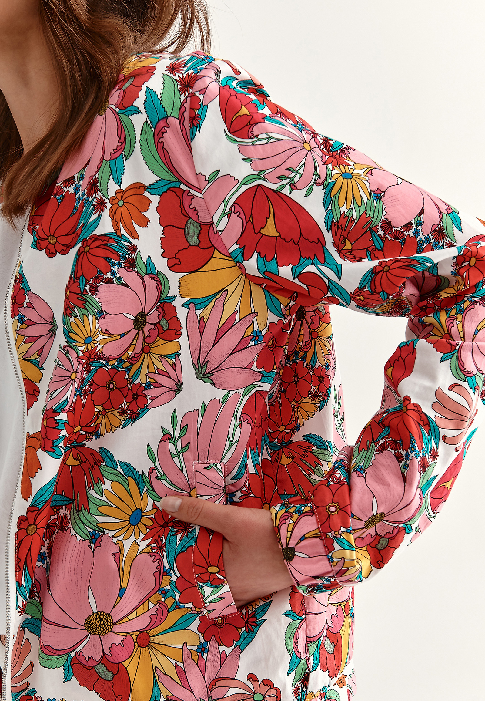 DAMSKÁ BOMBER BUNDA ETIA DAMSKÁ BOMBER BUNDA ETIA VÍCEBAREVNÝ 76102