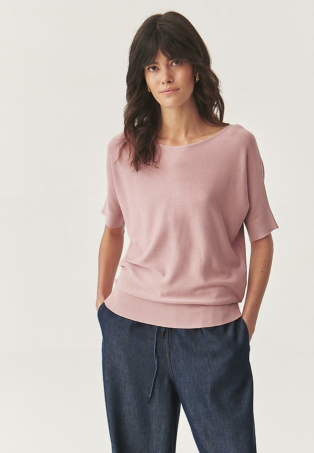 VISCOSE JUMPER IN A RELAXED FIT - SIMONIS VISCOSE JUMPER IN A RELAXED FIT - SIMONIS PINK 1