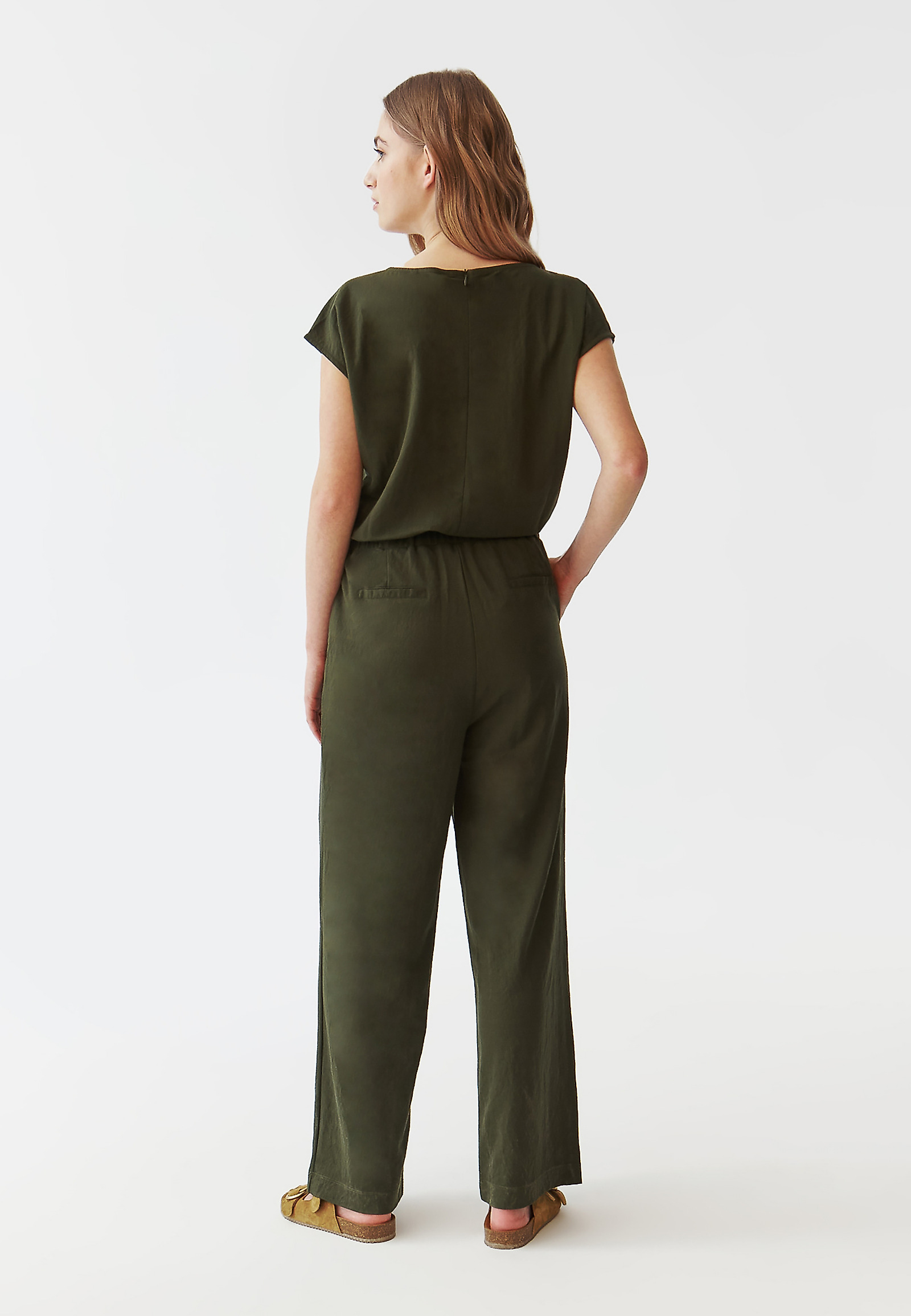 DZIANINOWY KOMBINEZON DAMSKI O SWOBODNYM KROJU - KOMBI DZIANINOWY KOMBINEZON DAMSKI O SWOBODNYM KROJU - KOMBI KHAKI 96806