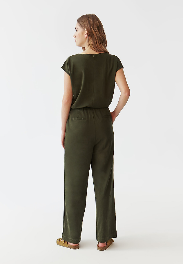 DZIANINOWY KOMBINEZON DAMSKI O SWOBODNYM KROJU - KOMBI DZIANINOWY KOMBINEZON DAMSKI O SWOBODNYM KROJU - KOMBI KHAKI 3