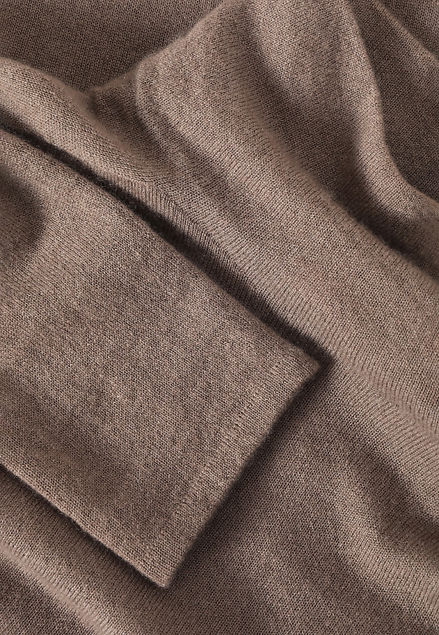 LADIES’ SWEATER MADE FROM CASHMERE AND SILK BLEND - KALEA LADIES’ SWEATER MADE FROM CASHMERE AND SILK BLEND - KALEA BEŻOWY 9