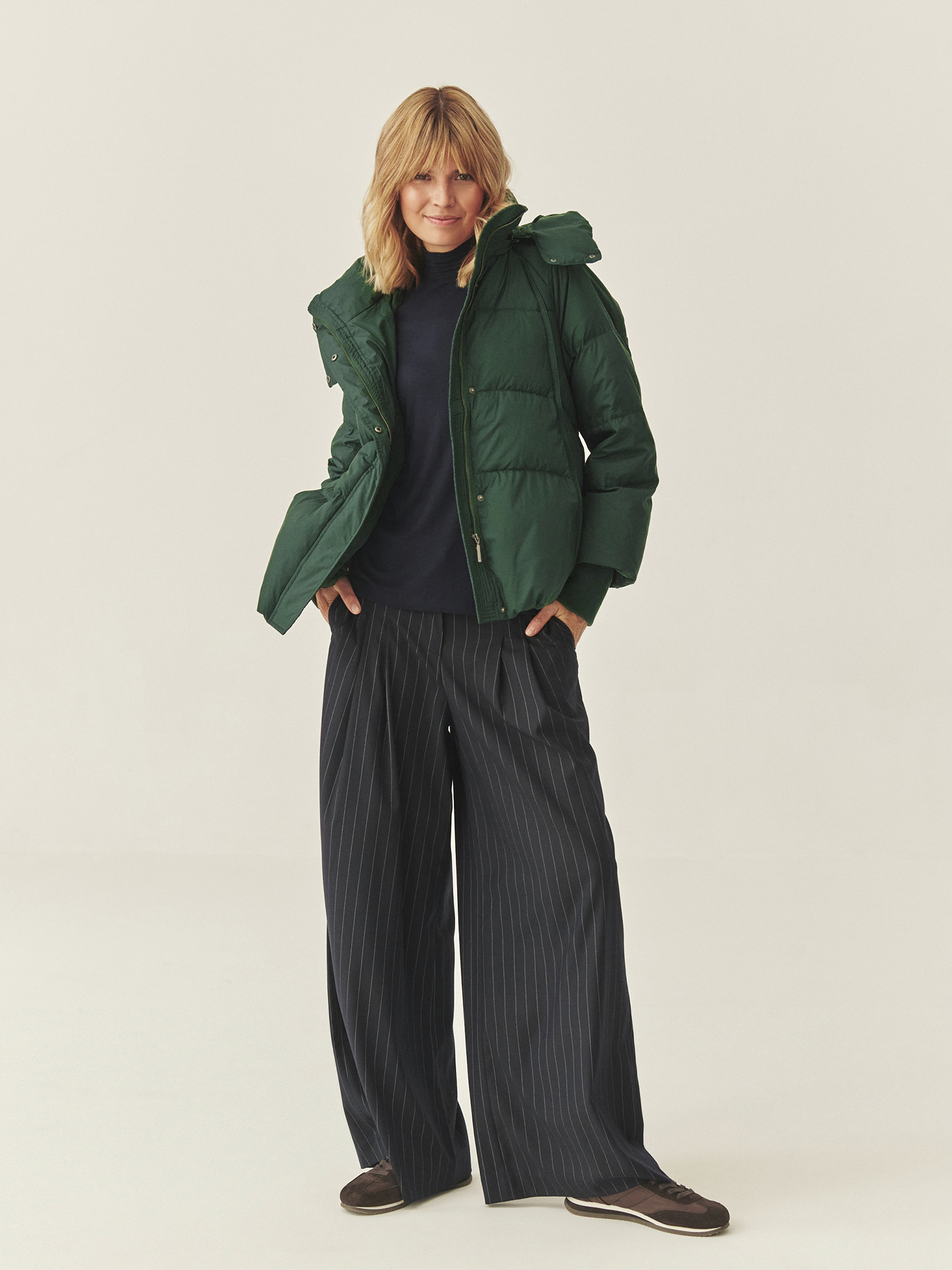 PÉŘOVÁ BUNDA S KAPUCÍ – SOWA ZELENÁ 2