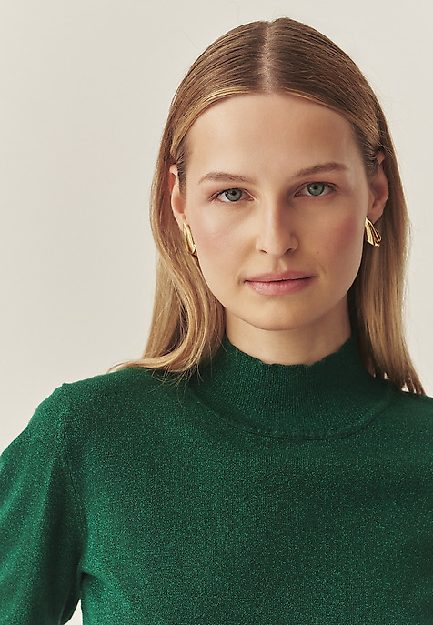 LADIES' JUMPER WITH TURTLENECK AND SHINY YARN — LU 2 GREEN 2