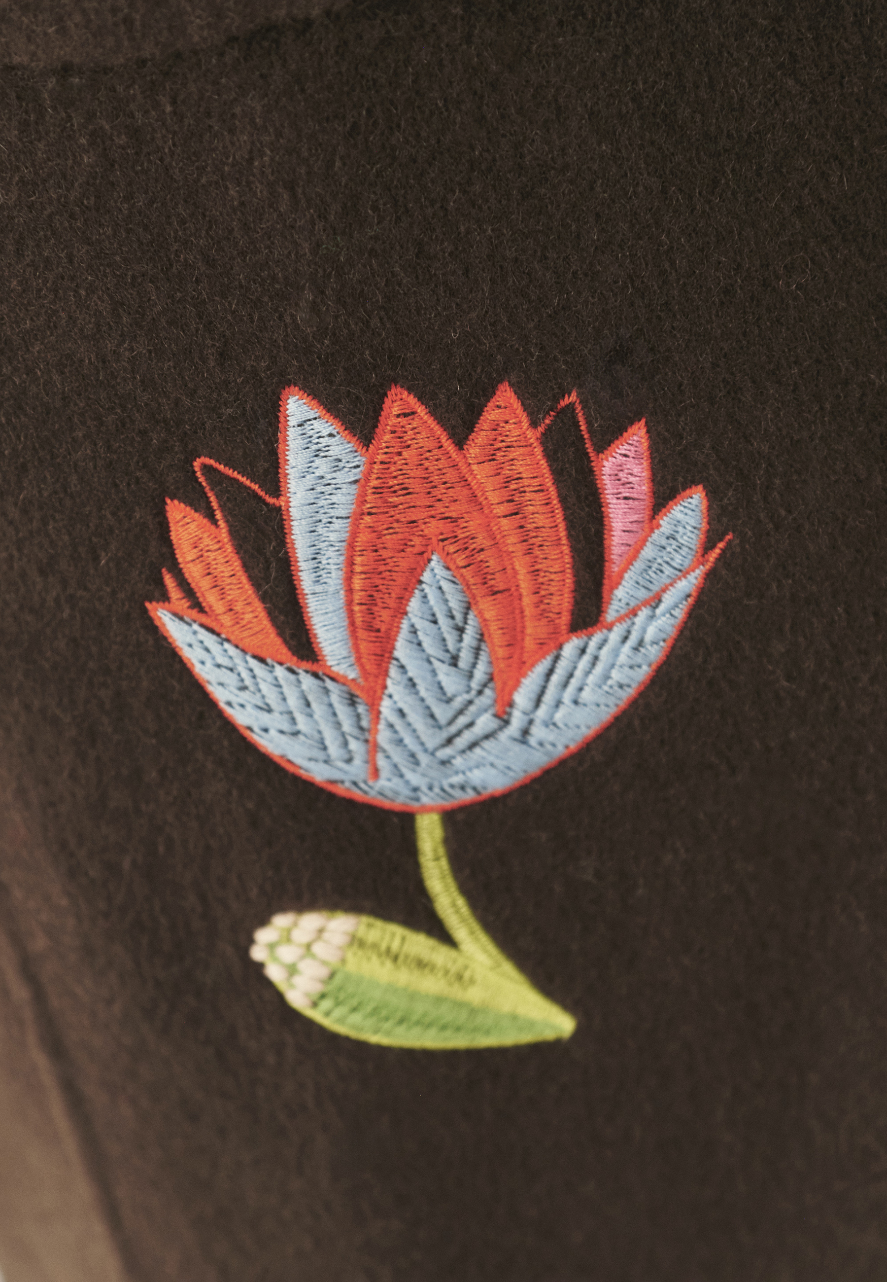 HAFTOWANY PŁASZCZ Z WEŁNĄ - MORIVIKA BRĄZOWY 2