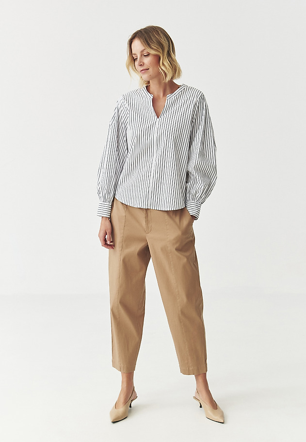 BLUZA Z NAVPIČNIMI ČRTAMI - CAMPILLO BLUZA Z NAVPIČNIMI ČRTAMI - CAMPILLO VEČBARVNA 2