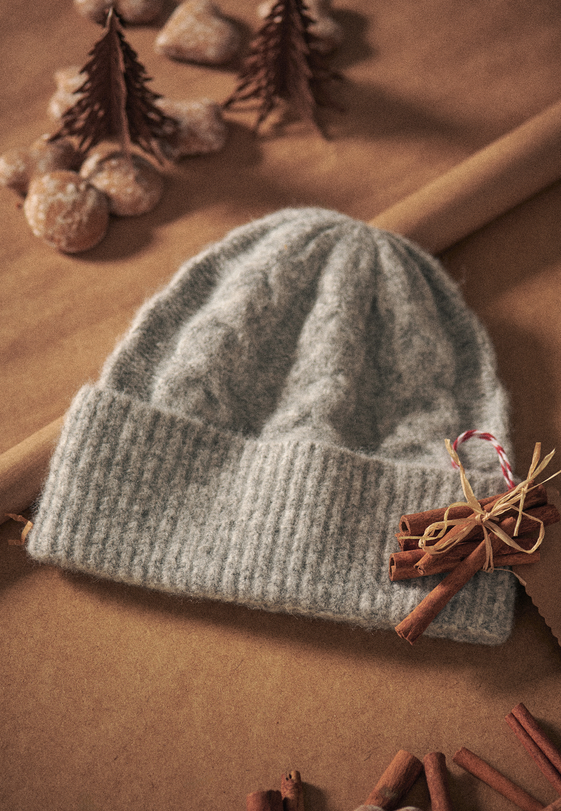 CZAPKA Z DOMIESZKĄ WEŁNY - WERONA 3 SZARY 2