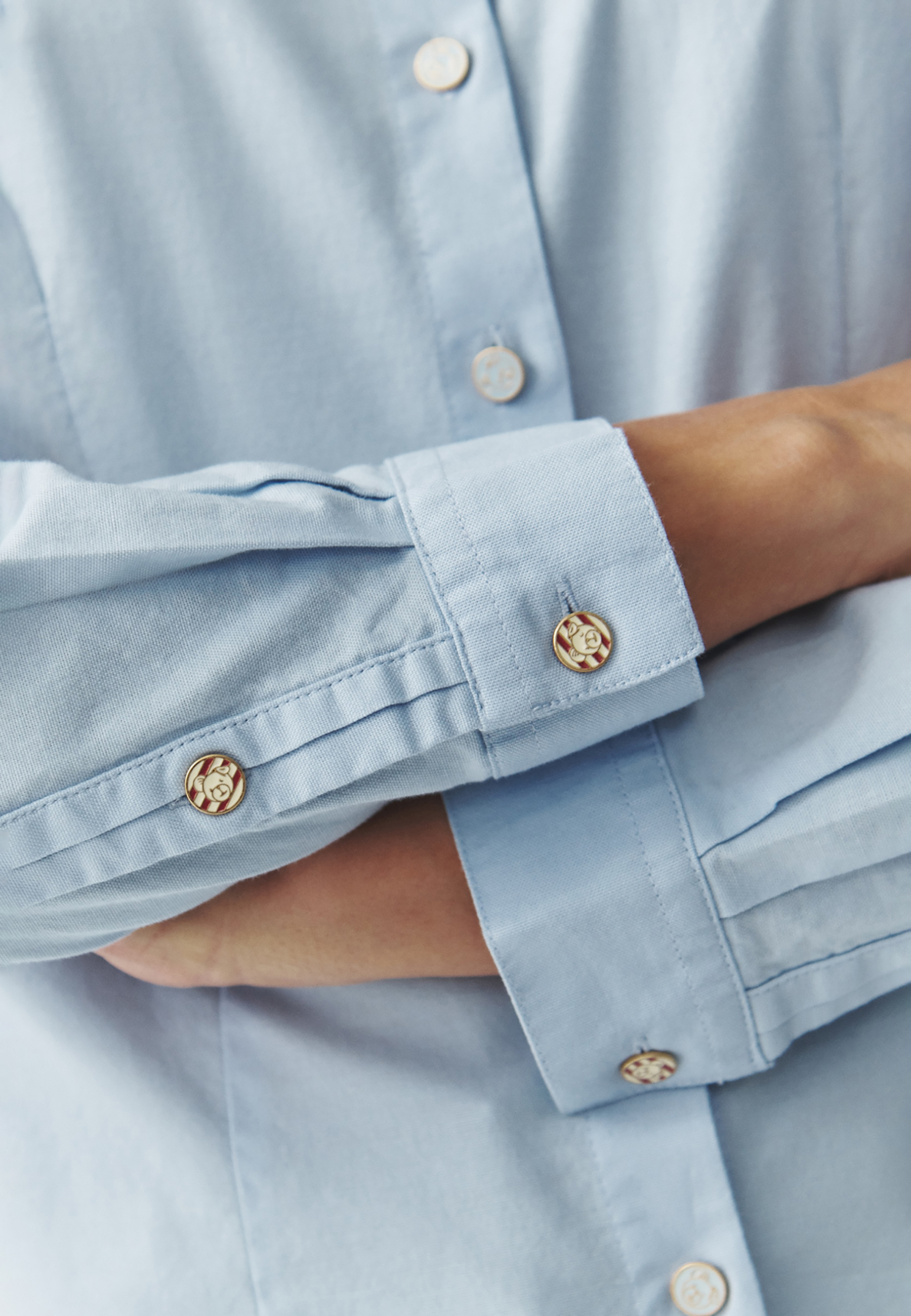 TKANINOWA KOSZULA DAMSKA Z MISIEM USZATKIEM — ELIZA NIEBIESKI 2