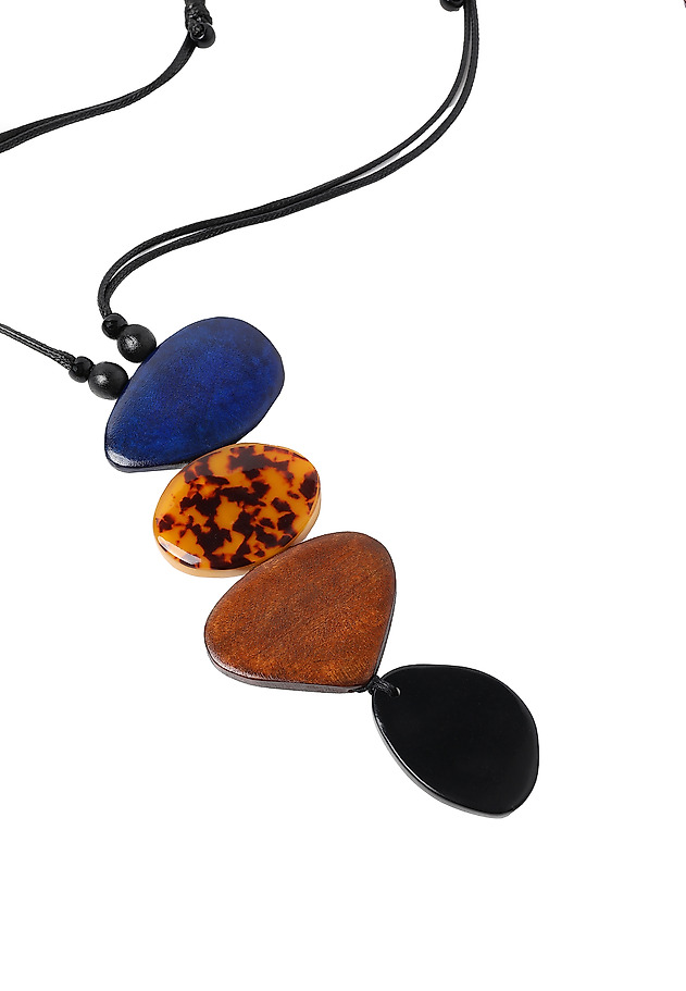 NECKLACE WITH RESIN AND WOOD PENDANTS — MONA NECKLACE WITH RESIN AND WOOD PENDANTS — MONA MULTICOLOR 3