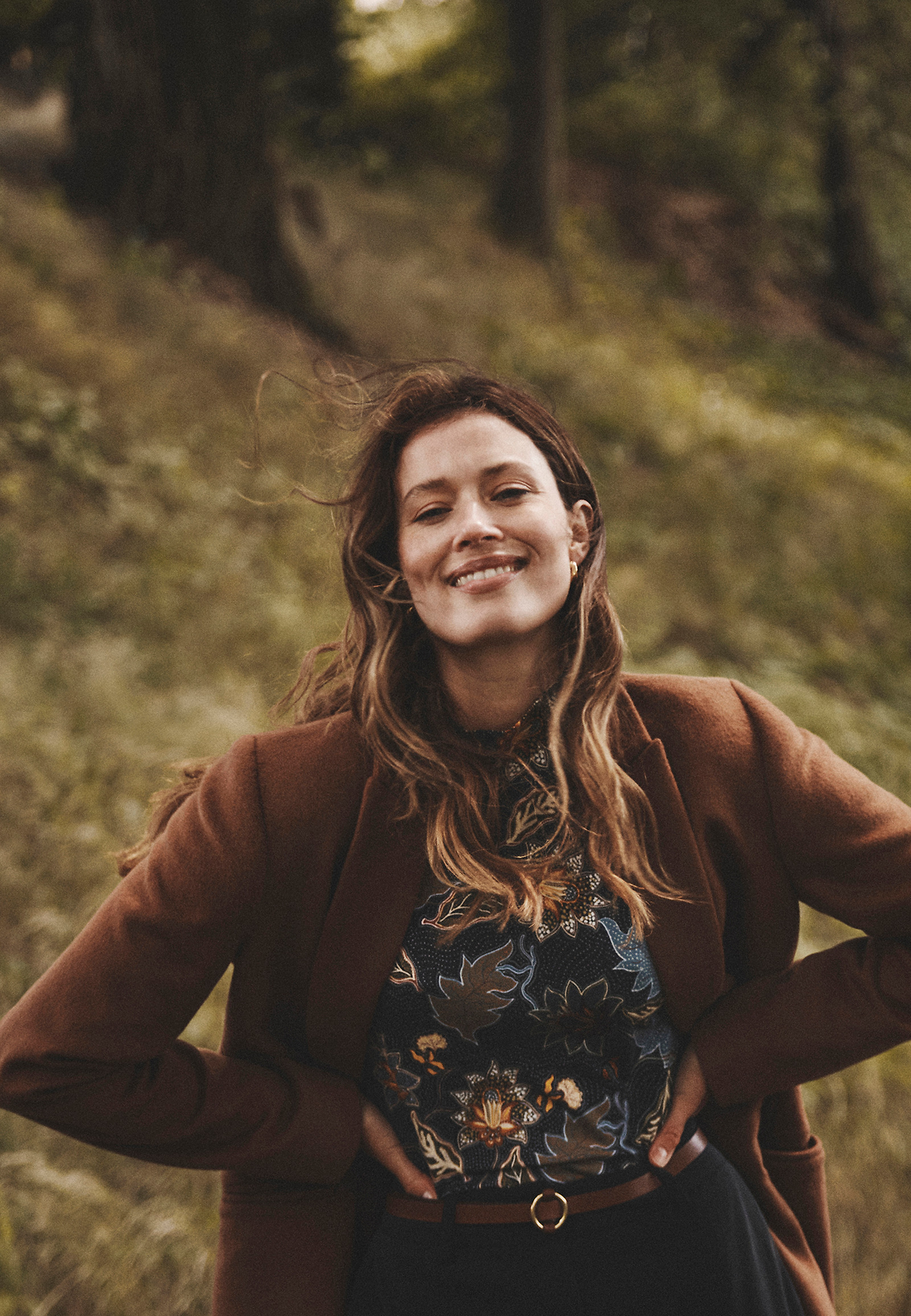 WZORZYSTA DZIANINOWA BLUZKA DAMSKA Z PÓŁGOLFEM LEMIKI WZORZYSTA DZIANINOWA BLUZKA DAMSKA Z PÓŁGOLFEM LEMIKI MULTIKOLOR 90922