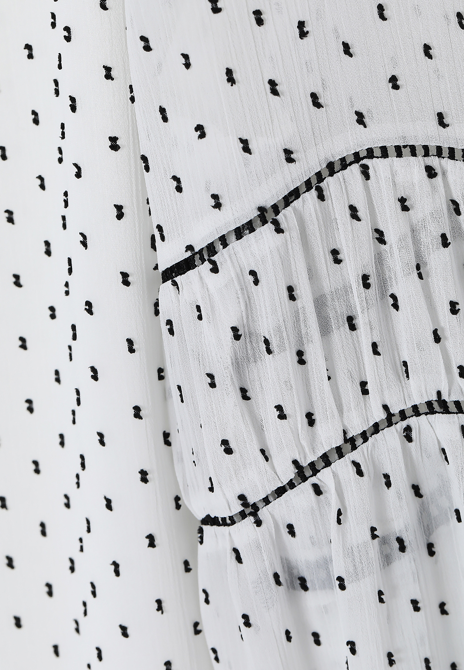 DÁMSKA VZOROVANÁ TEXTILNÁ BLÚZKA S NAFÚKNUTÝMI RUKÁVMI WENEKO DÁMSKA VZOROVANÁ TEXTILNÁ BLÚZKA S NAFÚKNUTÝMI RUKÁVMI WENEKO VIACFAREBNÝ 92484