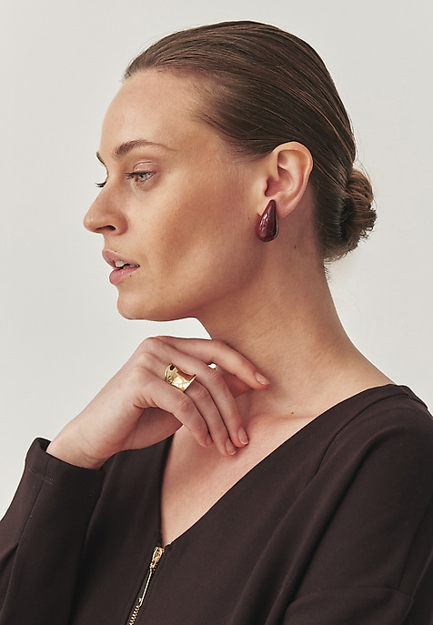 KLASICKÉ MIDI ŠATY S PÁSOM - VESSTA 1 HNEDÁ 2