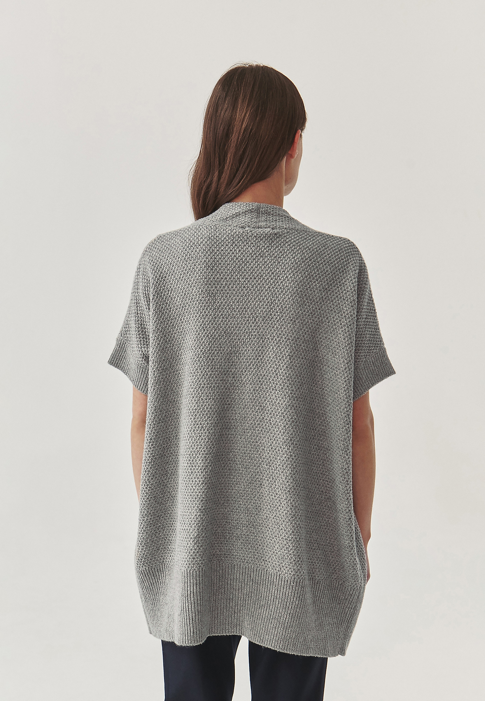 PULOVER DE DAMĂ LUNG, STRUCTURAL, TIP CARDIGAN - PULOVER PULOVER DE DAMĂ LUNG, STRUCTURAL, TIP CARDIGAN - PULOVER GRI 99092