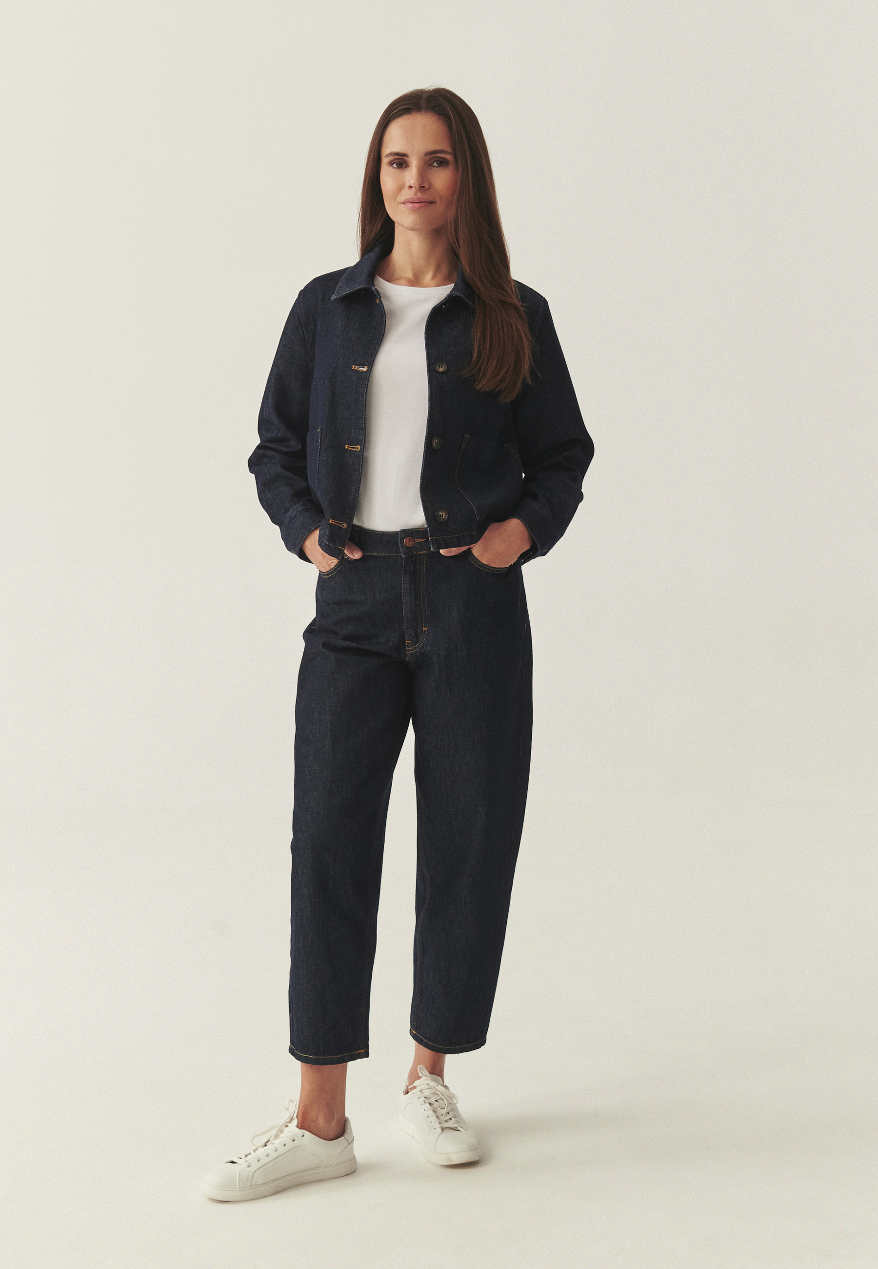 DENIMOWA KURTKA O PUDEŁKOWYM KROJU - BOXA GRANATOWY 2