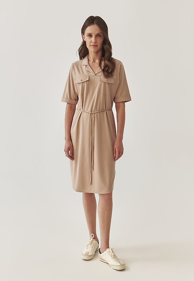 LADIES’ SHORT-SLEEVED SHIRT DRESS WITH ADDITIONAL BELT - ZOYA LADIES’ SHORT-SLEEVED SHIRT DRESS WITH ADDITIONAL BELT - ZOYA BEŻOWY 2