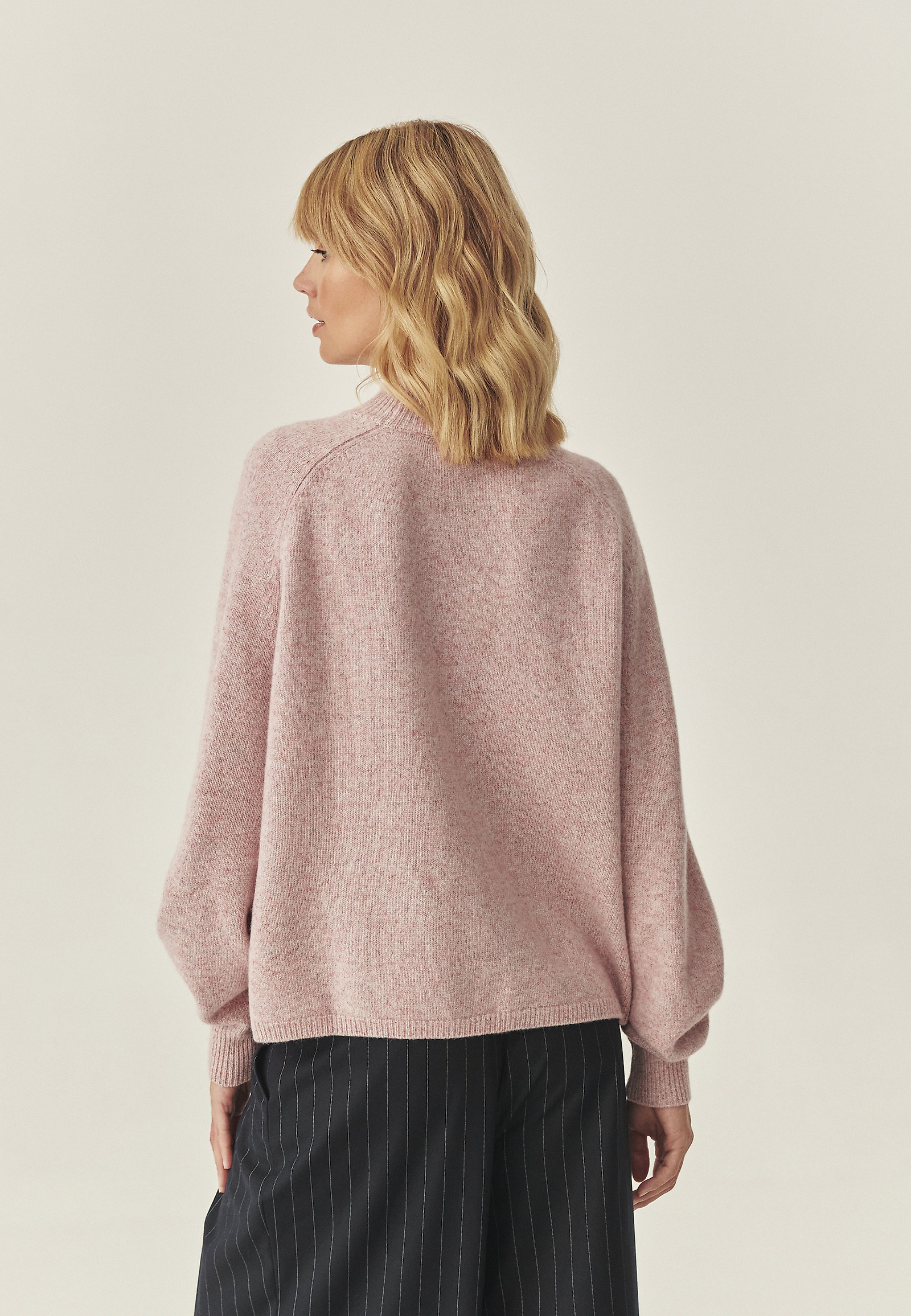 MELANŻOWY SWETER Z WEŁNY MULESING FREE - SIENNA MELANŻOWY SWETER Z WEŁNY MULESING FREE - SIENNA RÓŻOWY 117686