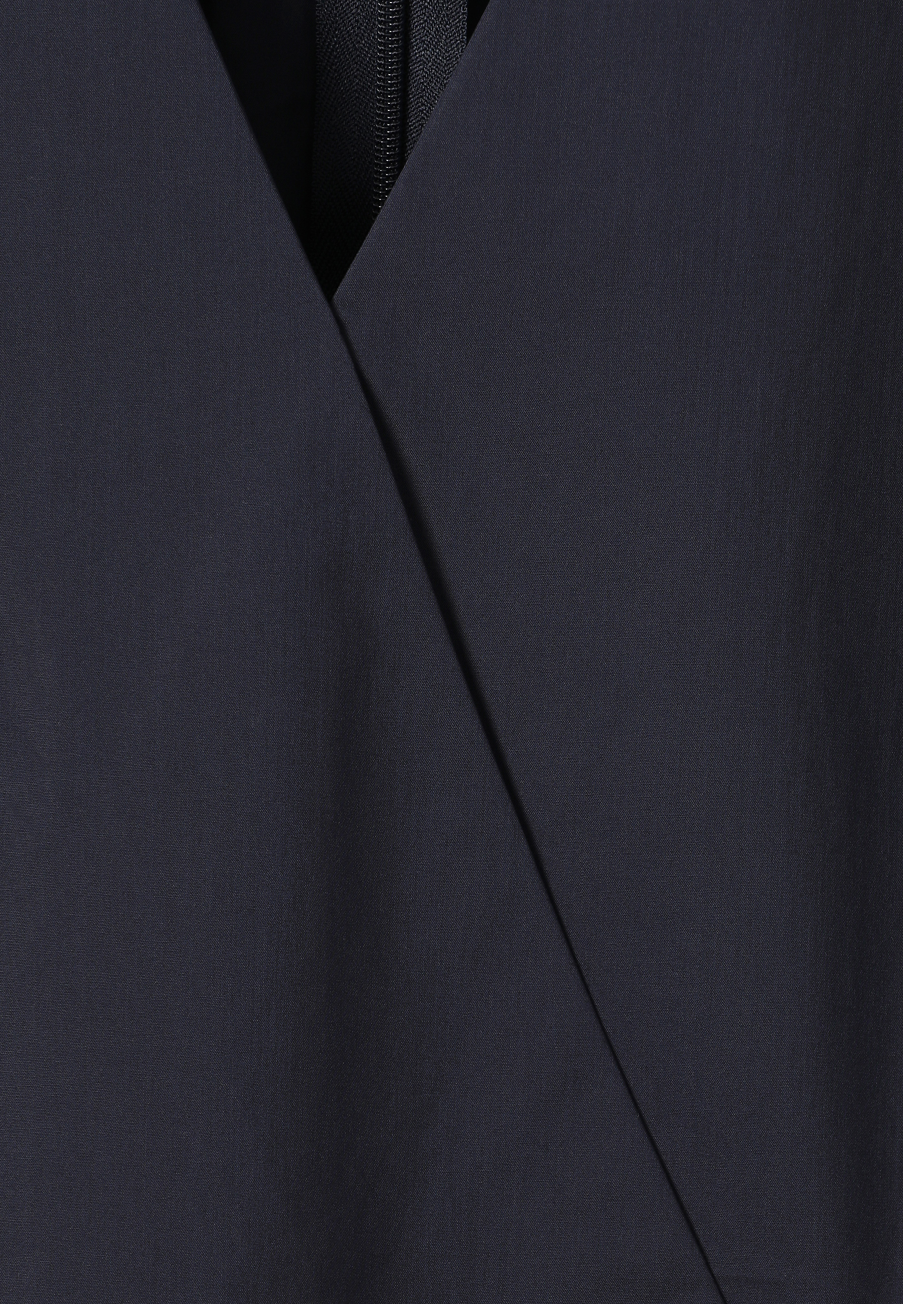 BAVLNĚNÉ ŠATY S OPASKEM – ROTI TMAVĚ MODRÁ 2