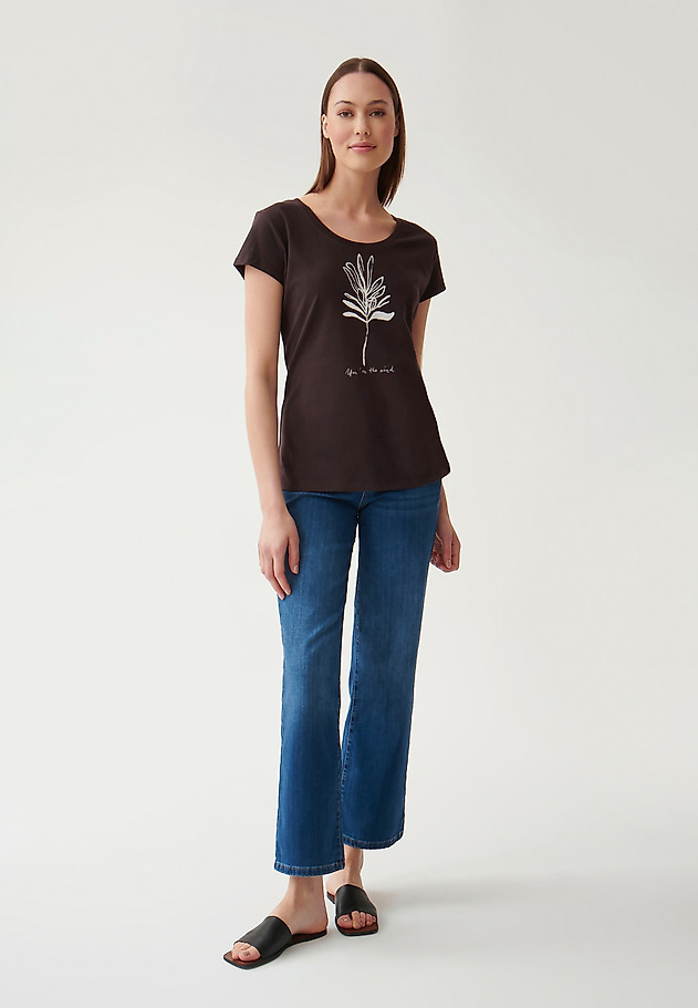 LADIES' T-SHIRT WITH PLANT PRINT ANTONIA 2 LADIES' T-SHIRT WITH PLANT PRINT ANTONIA 2 BRĄZOWY 2