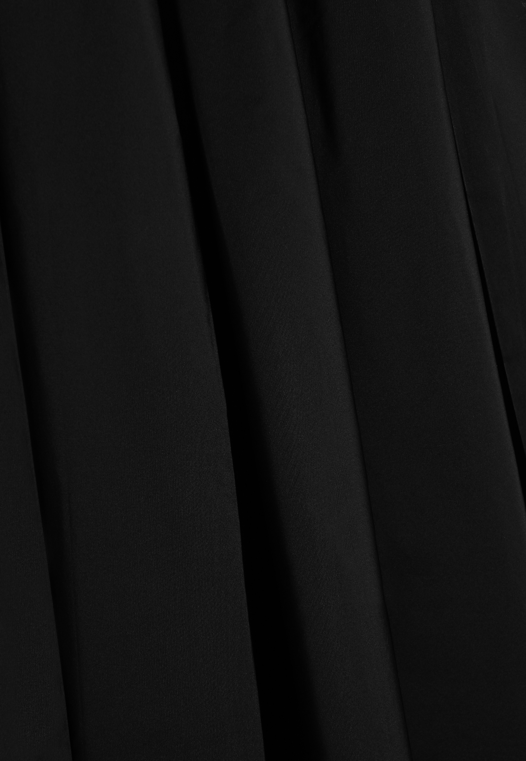 EFEKTOWNA SPÓDNICA Z PASKIEM W TALII - TAFTANI CZARNY 2