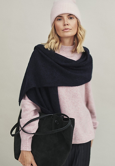 KLASYCZNA CZAPKA Z WEŁNĄ I ALPAKĄ - ROSKA KLASYCZNA CZAPKA Z WEŁNĄ I ALPAKĄ - ROSKA