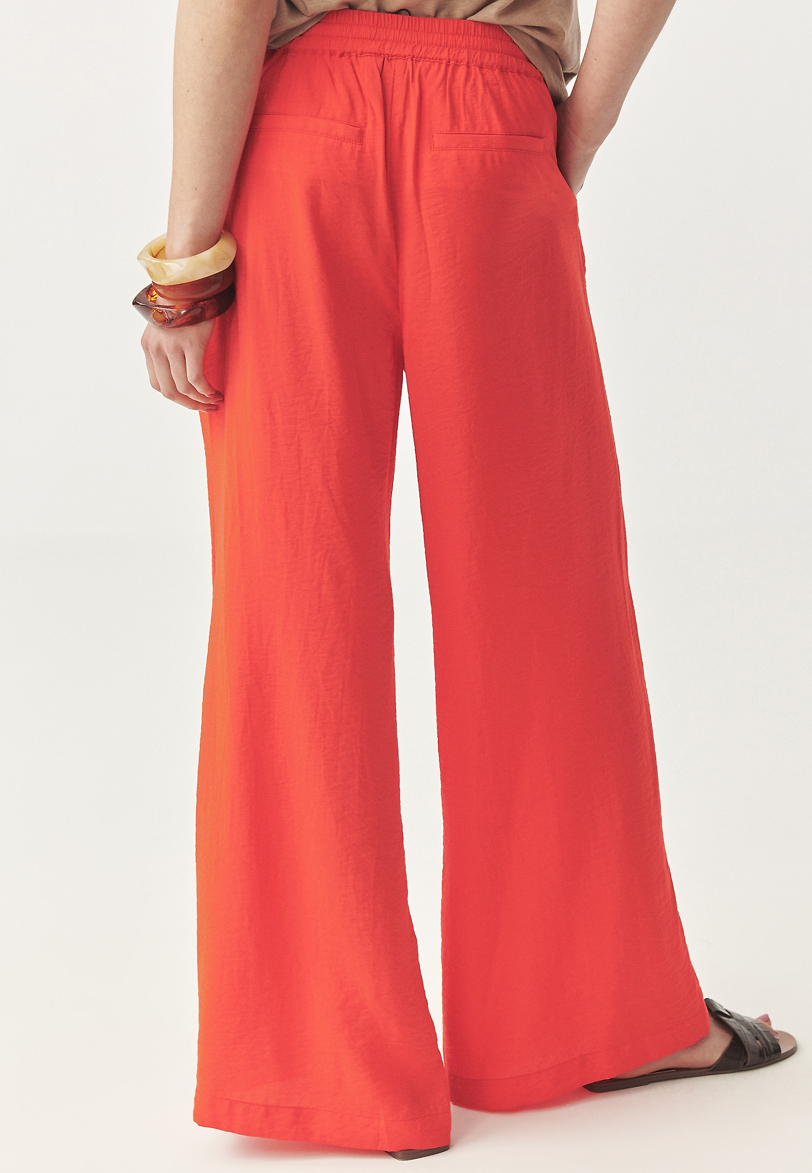 PANTALONI LARGI DIN VISCOZĂ - NAMALIKO 2 PANTALONI LARGI DIN VISCOZĂ - NAMALIKO 2 PORTOCALIU 113436