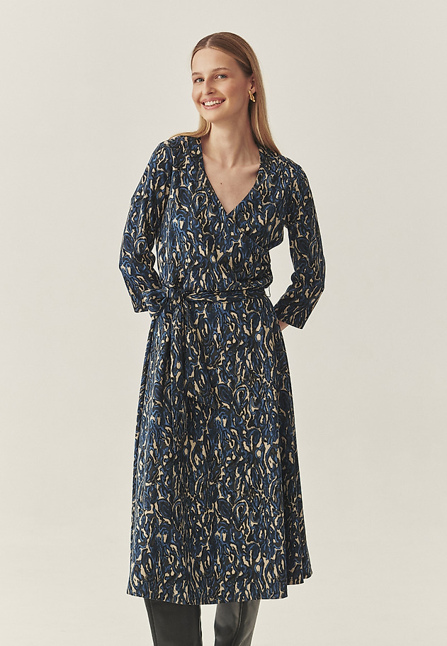 ROCHIE MIDI FEMININĂ CU DESIGN ORIGINAL - IGA ROCHIE MIDI FEMININĂ CU DESIGN ORIGINAL - IGA MULTICOLOR 2
