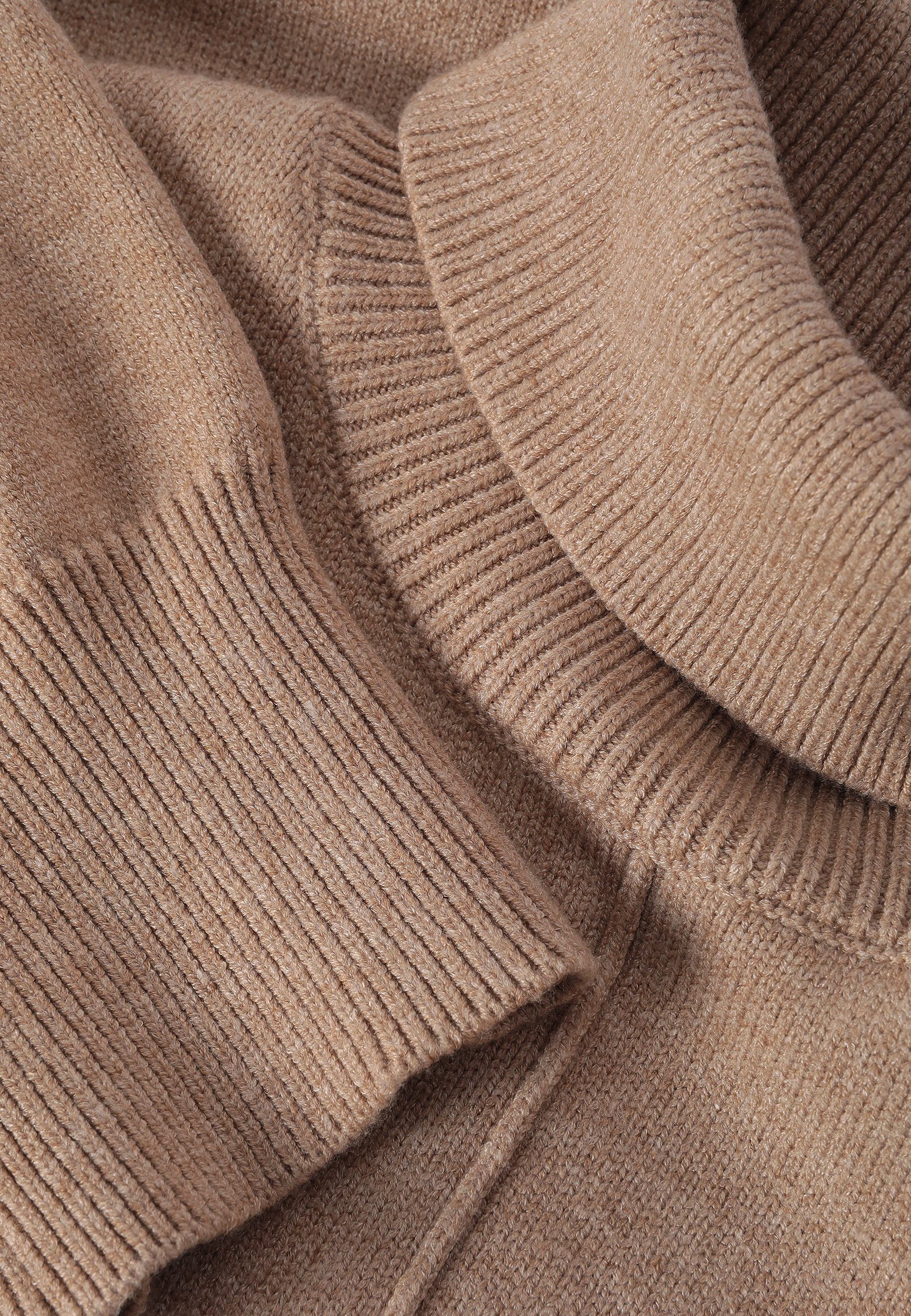 OHLAPEN PULOVER Z VISOKIM OVRATNIKOM - AKEMI BEŽ 2