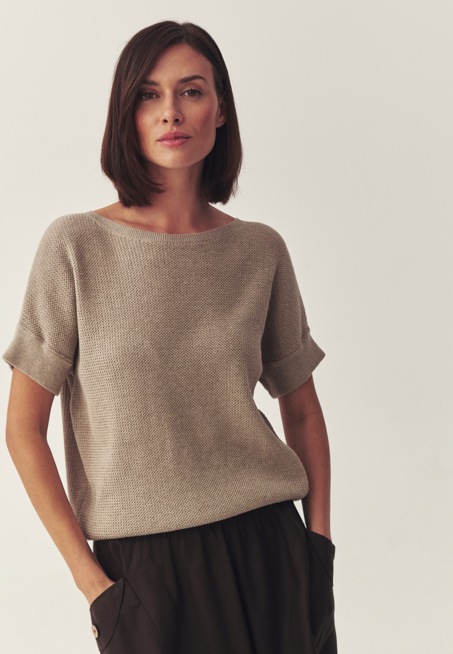 BAVLNĚNÁ HALENKA S KRÁTKÝMI RUKÁVY – RINI