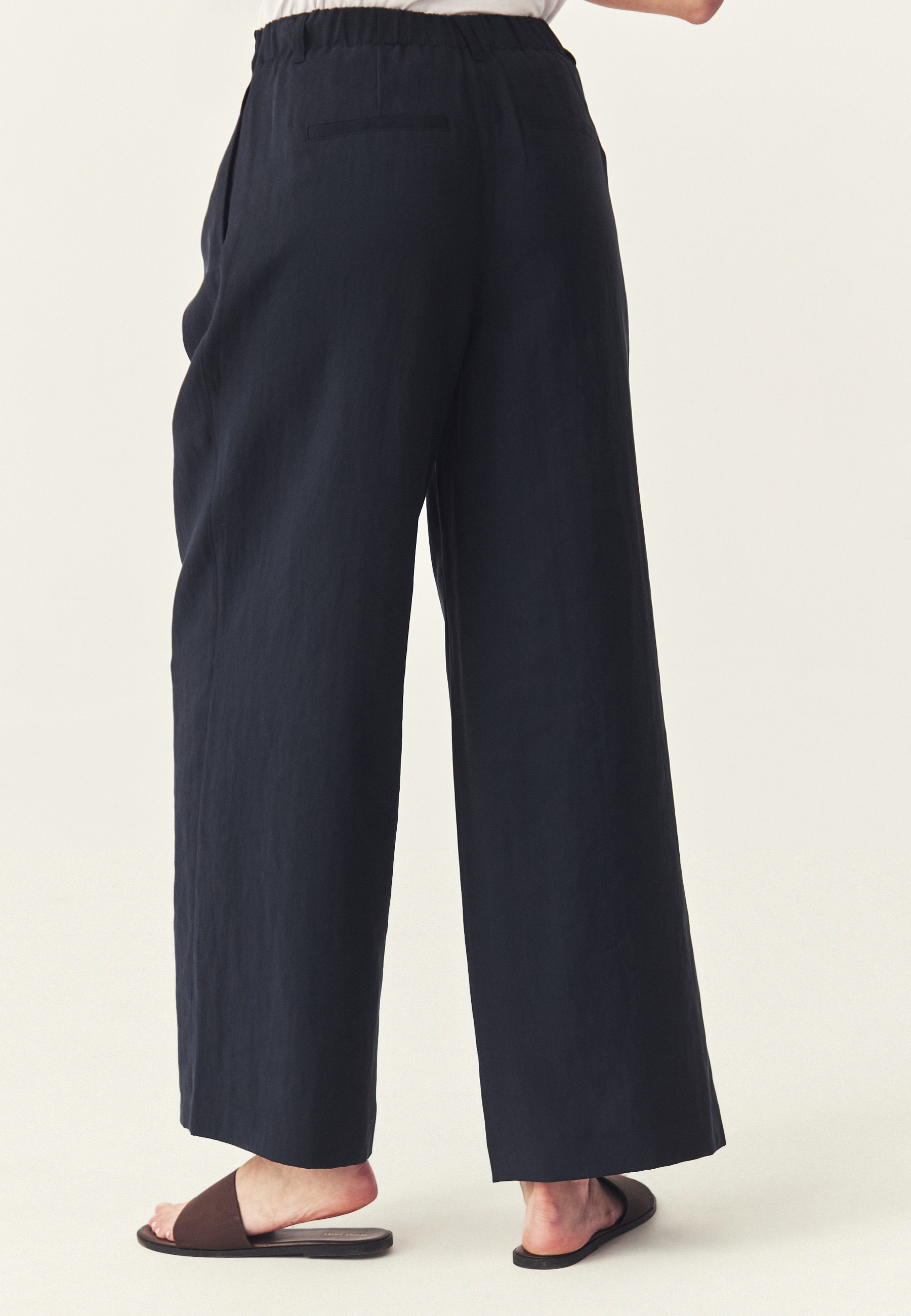 LÁTKOVÉ NOHAVICE S VISKÓZOU – ZAROKINE