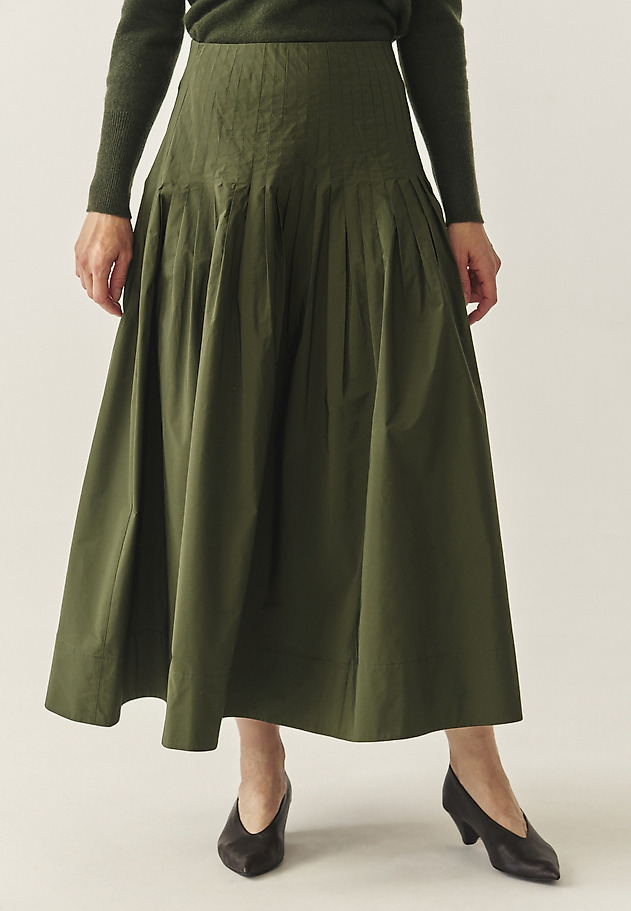 FUSTĂ DIN TAFTA FLARE - PLISKA FUSTĂ DIN TAFTA FLARE - PLISKA VERDE 1