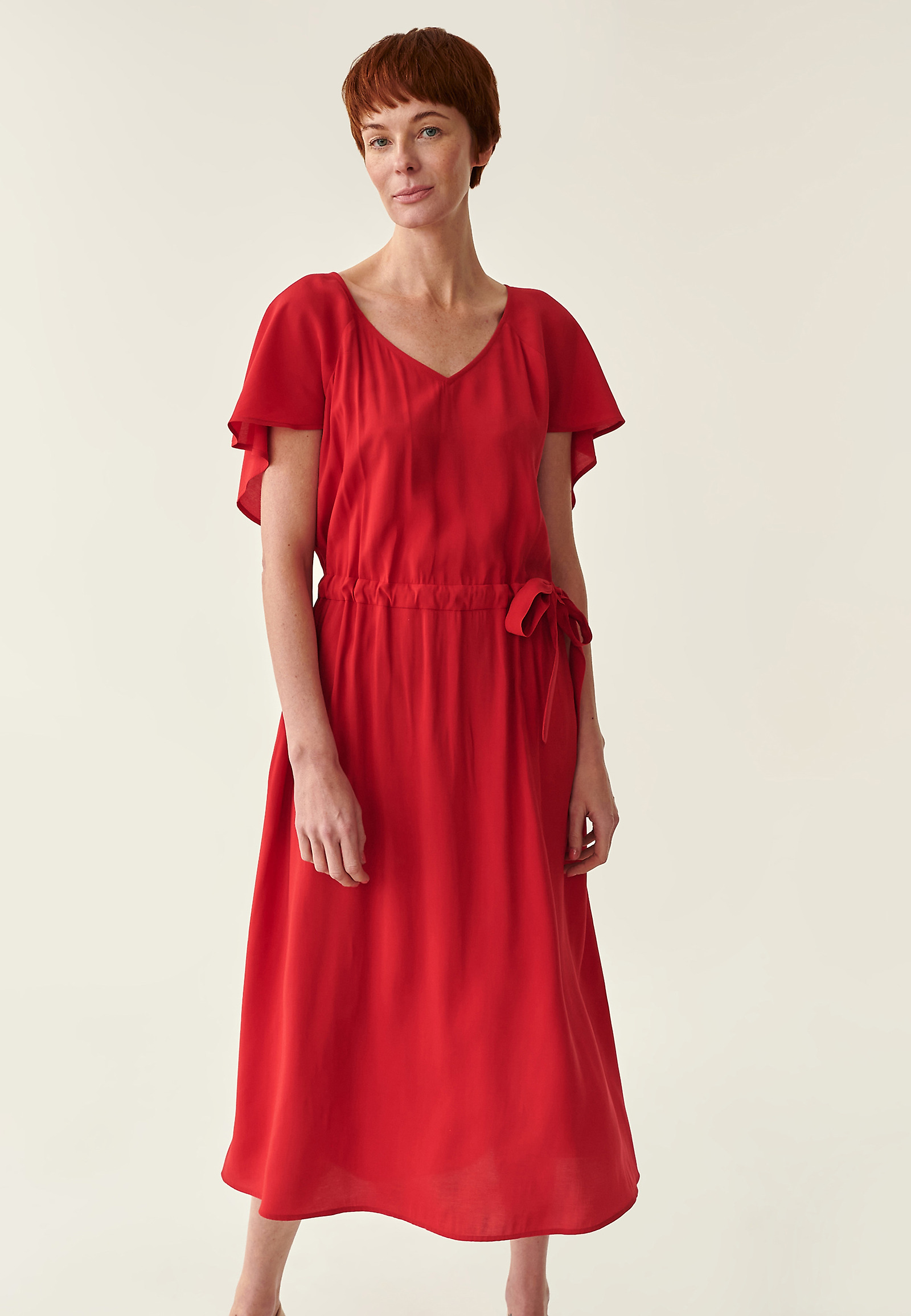 CZERWONA SUKIENKA MIDI OSTA CZERWONA SUKIENKA MIDI OSTA CZERWONY 80014