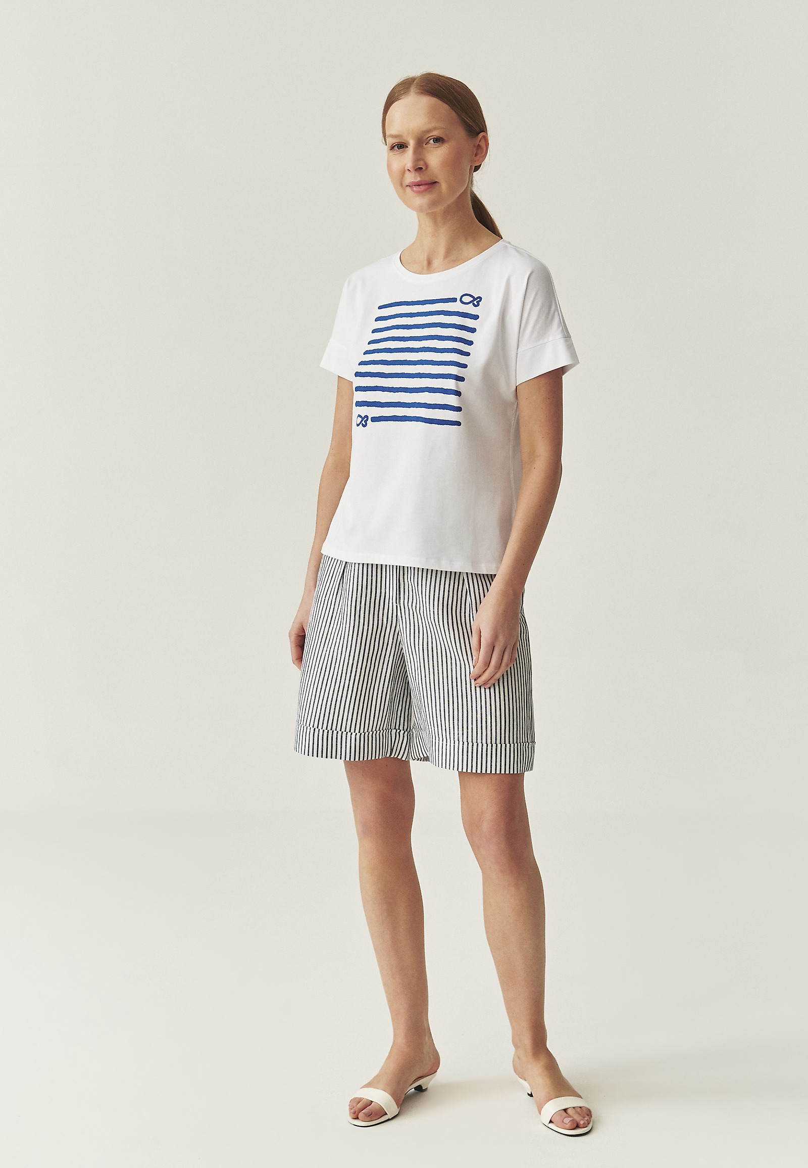 BAWEŁNIANY T-SHIRT Z NADRUKIEM - MONKI 1 BAWEŁNIANY T-SHIRT Z NADRUKIEM - MONKI 1 MULTIKOLOR 111269