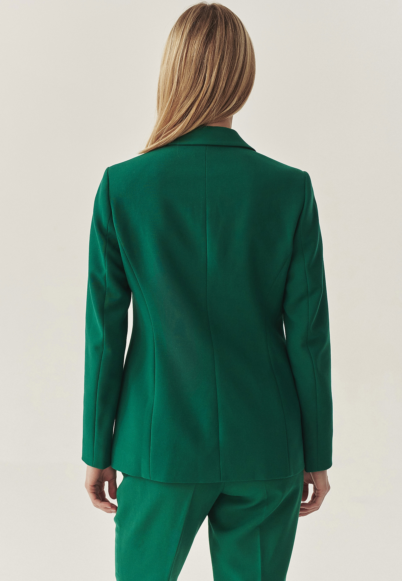 KLASICKÝ BLAZER S GOMBÍKOM - RAMONA KLASICKÝ BLAZER S GOMBÍKOM - RAMONA ZELENÁ 114374