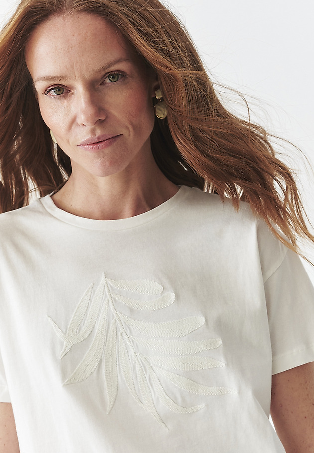 COTTON T-SHIRT WITH EMBROIDERY - MALATI 1 COTTON T-SHIRT WITH EMBROIDERY - MALATI 1 ECRU 1