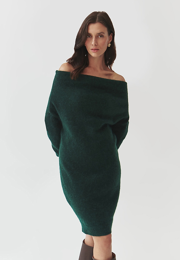 LADIES' DRESS IN YARN WITH A ‘WATER’ NECKLINE — AWATI LADIES' DRESS IN YARN WITH A ‘WATER’ NECKLINE — AWATI ZIELONY 5