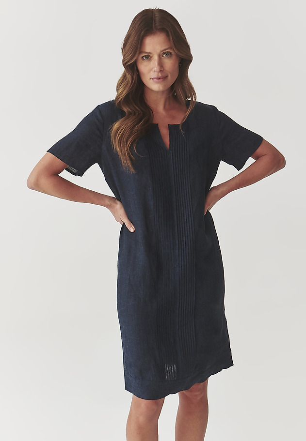 LADIES’ LINEN DRESS WITH DECORATIVE PLEAT - MELIANA LADIES’ LINEN DRESS WITH DECORATIVE PLEAT - MELIANA GRANATOWY 1