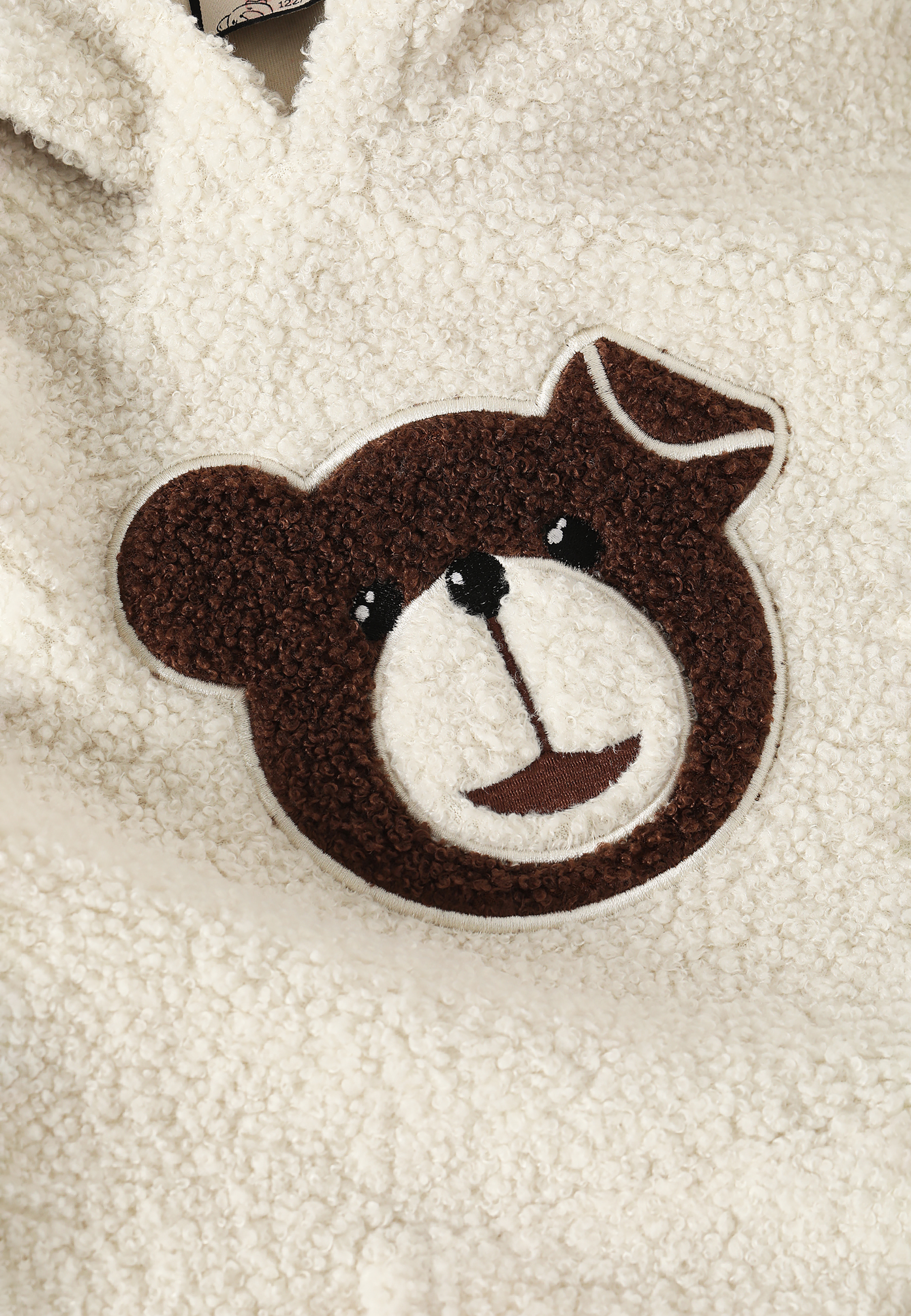 BLUZA DZIECIĘCA TYPU OWIECZKA Z NASZYWKĄ Z MISIEM USZATKIEM MARAKIN KIDS ECRU 2