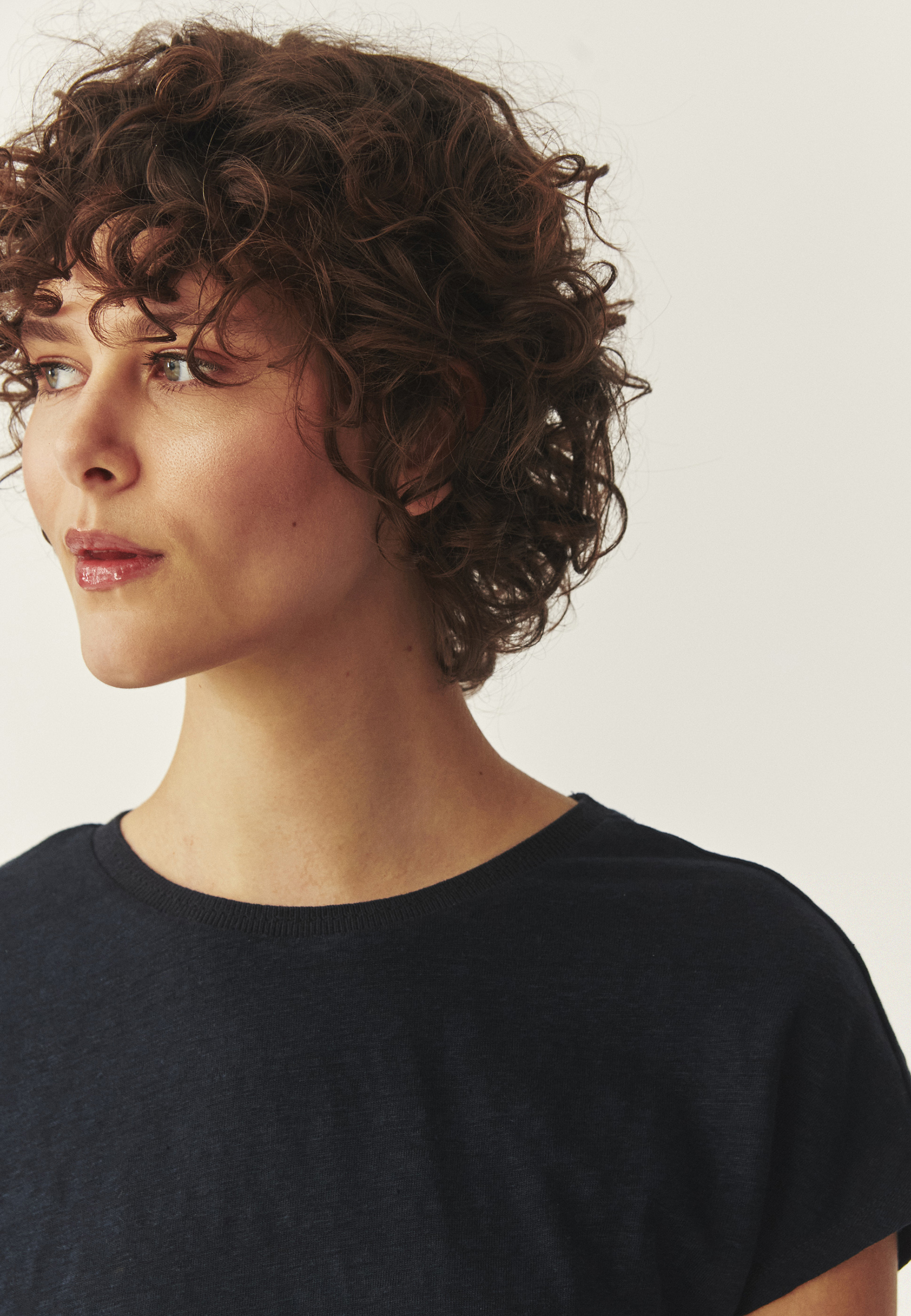 BLUZĂ DIN IN, CU CROIALĂ LEJERĂ - ONYKA