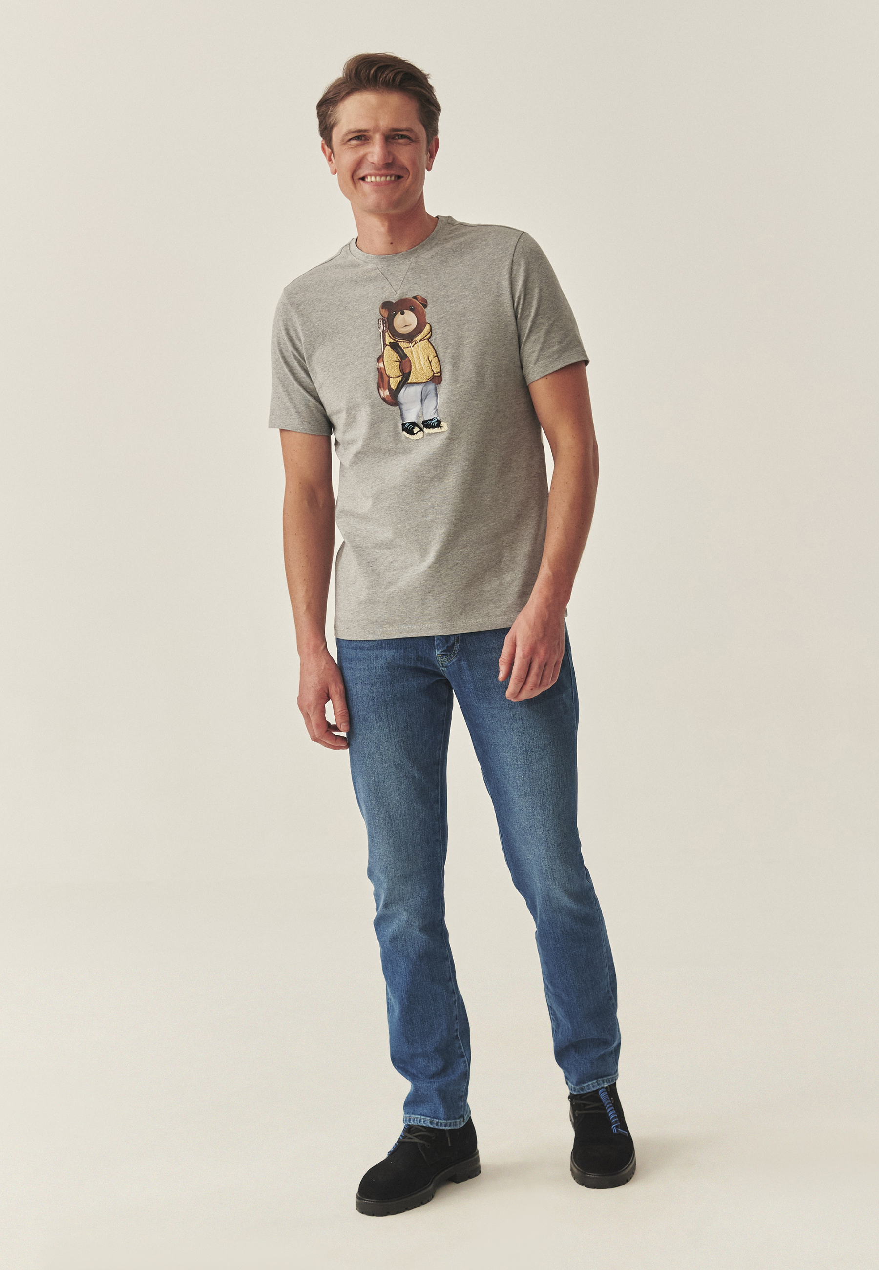 KLASYCZNY T-SHIRT Z BAJKOWYM WZOREM - FRANKO SZARY 2