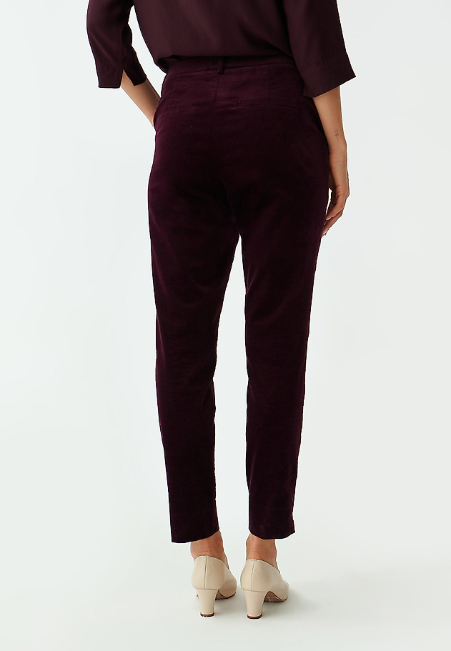 WELMA PANTALONI DE DAMĂ DIN CATIFEA WELMA PANTALONI DE DAMĂ DIN CATIFEA ROȘU 4