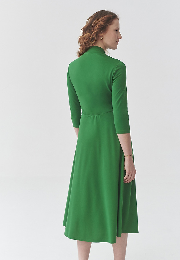ZELENA PLETENA MIDI OBLEKA IZ VISKOZE - CLOVER ZELENA PLETENA MIDI OBLEKA IZ VISKOZE - CLOVER ZELENA 3
